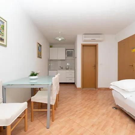 Apartamento Urlic Makarska